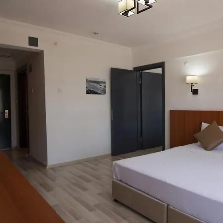 Corina Family Fun Club By Kispet Hm Hotell 3*