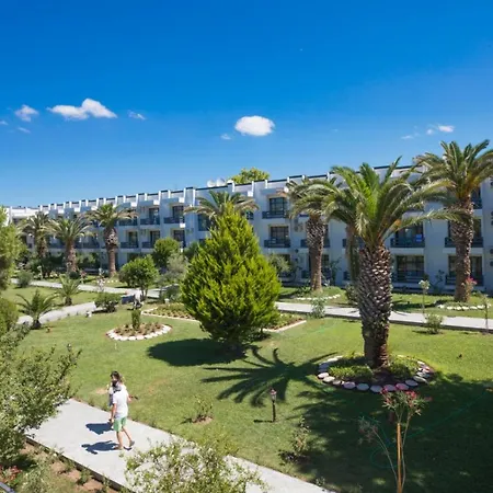 Corina Family Fun Club By Kispet Hm 3* Ayvalı