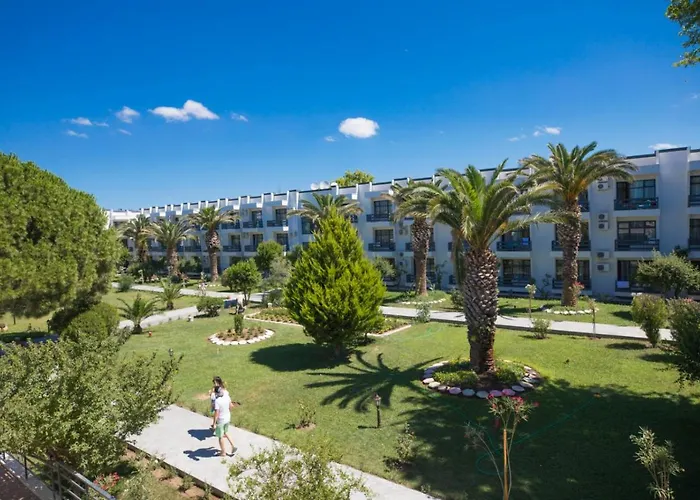 Corina Family Fun Club By Kispet Hm 3* Ayvalı