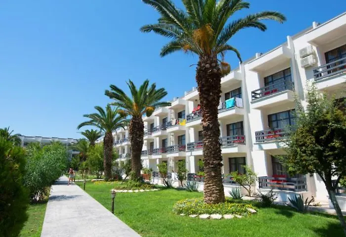 Ξενοδοχείο Corina Family Fun Club By Kispet Hm 3*