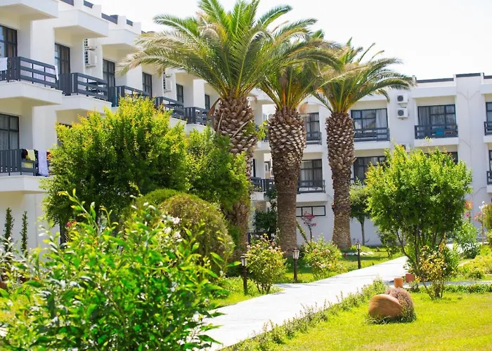 Ξενοδοχείο Corina Family Fun Club By Kispet Hm