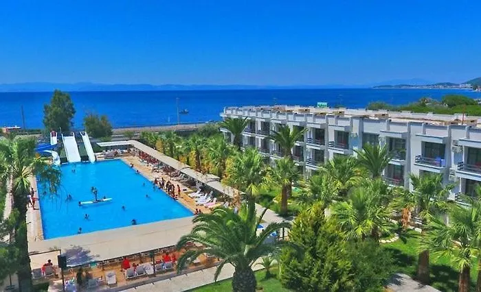 Corina Family Fun Club By Kispet Hm Ξενοδοχείο